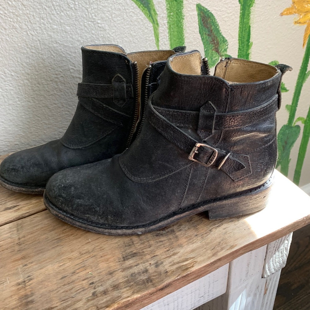 Great Condition Frye Boots